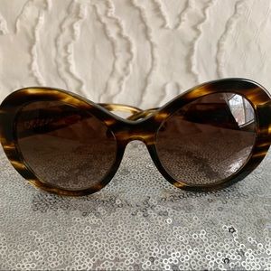 ✂️FINAL PRICE✂️✂️🔥🔥Chanel 🕶 Sunglasses🔥🔥